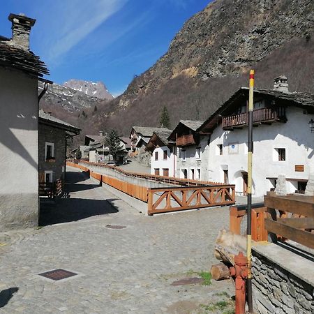 Ca Ad Me Pare Alloggio Con Terrazza Panoramica Moncenisio Exteriör bild