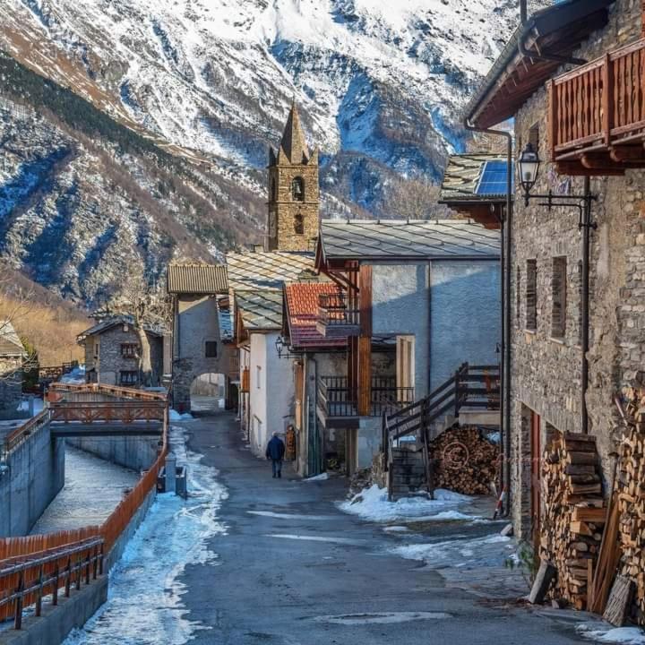 Ca Ad Me Pare Alloggio Con Terrazza Panoramica Moncenisio Exteriör bild
