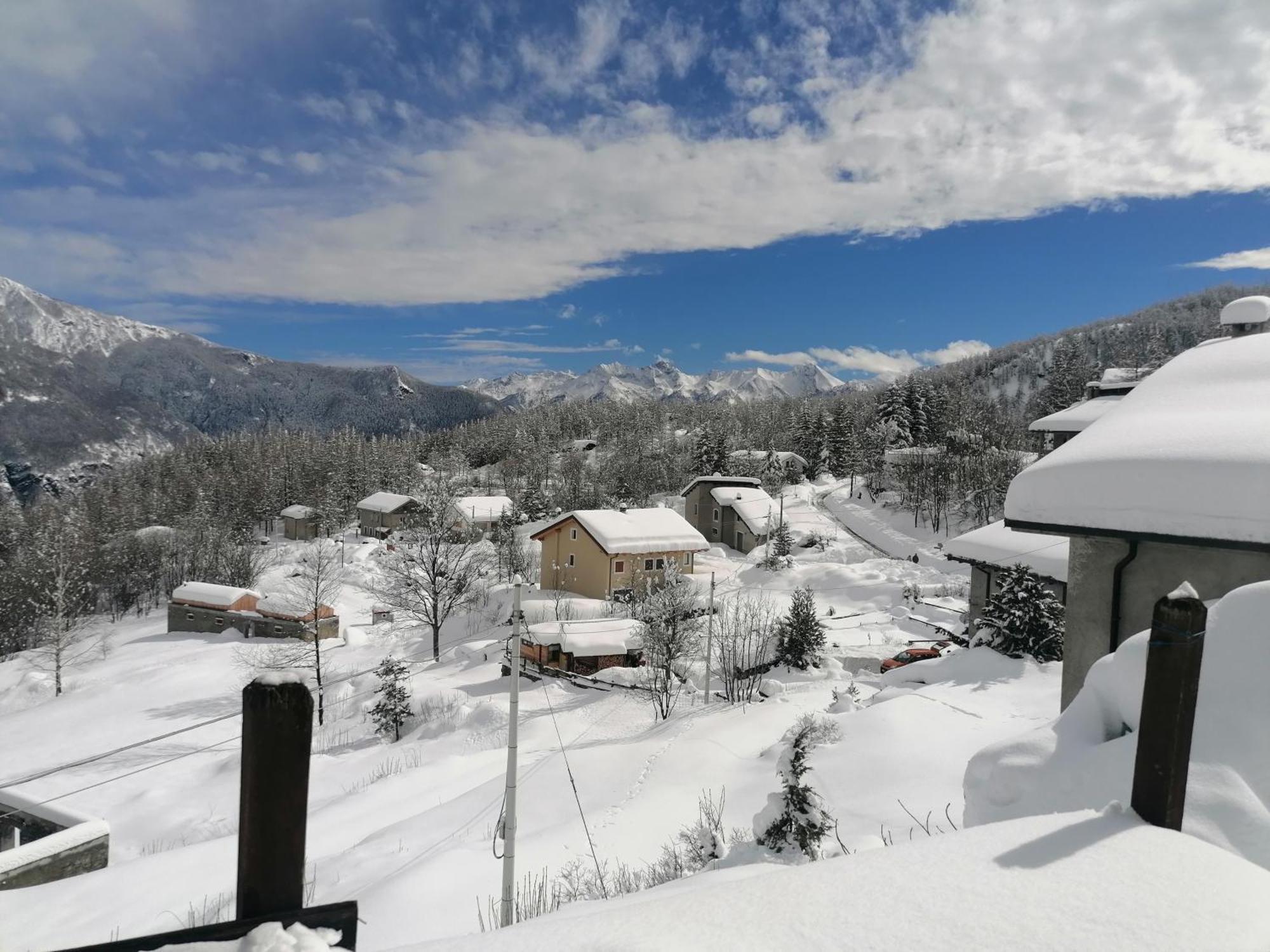 Ca Ad Me Pare Alloggio Con Terrazza Panoramica Moncenisio Exteriör bild